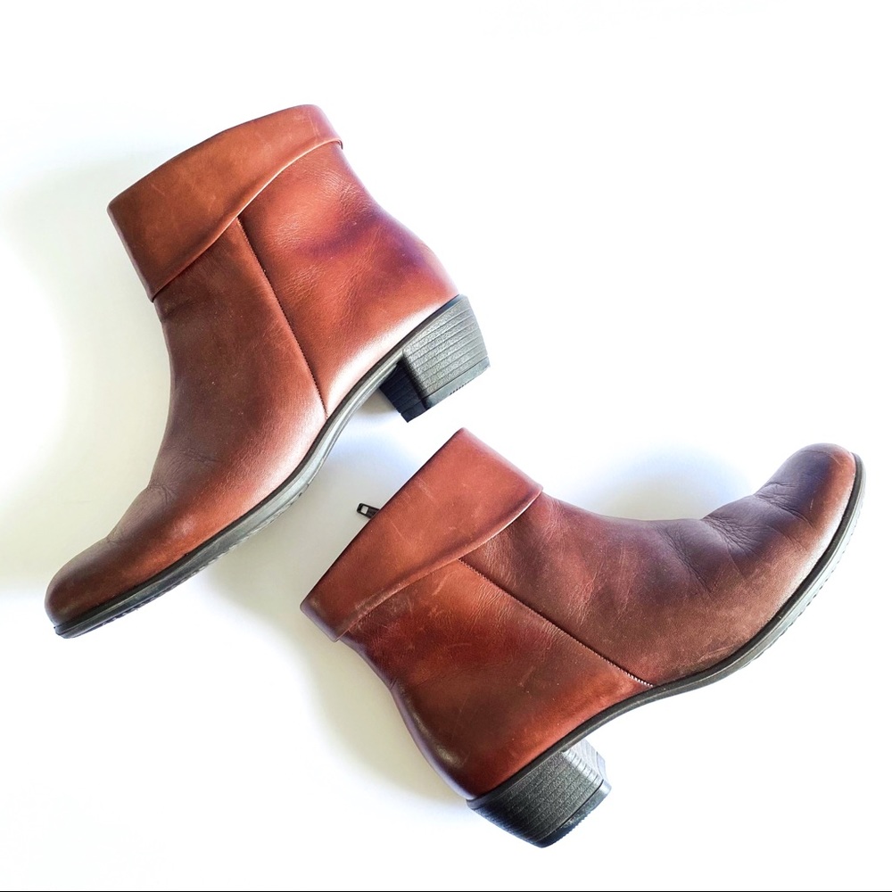 Ecco Chocolate Brown Heeled Ankle Boots